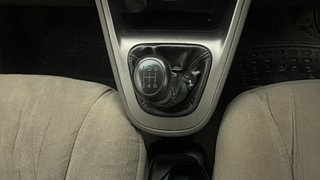 Used 2012 Hyundai i10 Magna 1.2 Kappa2 Petrol Manual interior GEAR  KNOB VIEW