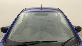 Used 2013 Hyundai Eon Magna Petrol Manual exterior FRONT WINDSHIELD VIEW