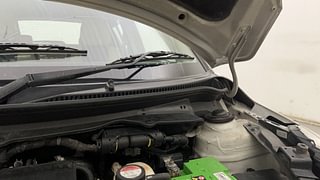 Used 2015 Maruti Suzuki Swift [2011-2017] ZDi Diesel Manual engine ENGINE LEFT SIDE HINGE & APRON VIEW