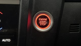 Used 2021 Honda Jazz ZX CVT Petrol Automatic top_features Keyless start
