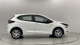 Used 2023 Tata Altroz XT 1.2 Petrol Manual exterior RIGHT SIDE VIEW