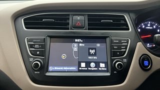 Used 2020 Hyundai Elite i20 Asta 1.2 (O) Petrol Manual top_features Touch screen infotainment system