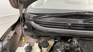 Used 2020 Hyundai Aura SX 1.2 Petrol Petrol Manual engine ENGINE RIGHT SIDE HINGE & APRON VIEW
