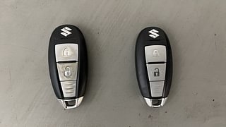 Used 2015 Maruti Suzuki Swift [2011-2017] ZDi Diesel Manual extra CAR KEY VIEW