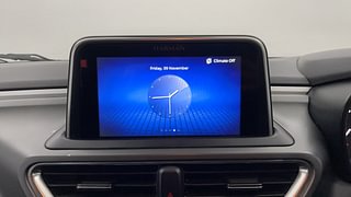 Used 2023 Tata Altroz XT 1.2 Petrol Manual top_features Integrated (in-dash) music system