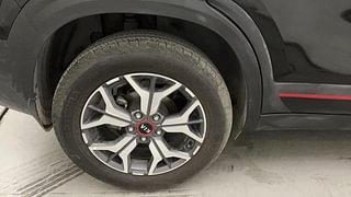 Used 2020 Kia Seltos GTX DCT Petrol Automatic tyres RIGHT REAR TYRE RIM VIEW