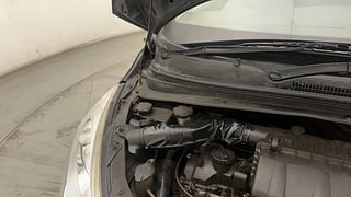 Used 2012 Hyundai i10 Magna 1.2 Kappa2 Petrol Manual engine ENGINE RIGHT SIDE HINGE & APRON VIEW