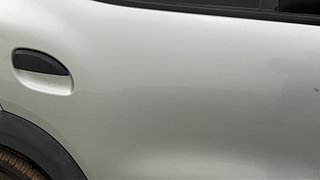 Used 2016 Renault Kwid RXT Petrol Manual dents MINOR SCRATCH