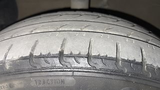 Used 2018 Hyundai Grand i10 Sportz 1.2 Kappa VTVT Petrol Manual tyres LEFT FRONT TYRE TREAD VIEW