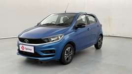 2024 Tata Tiago Revotron XT