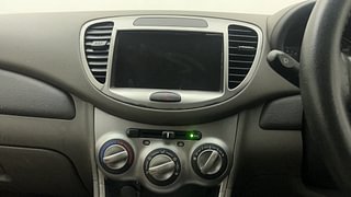 Used 2012 Hyundai i10 Magna 1.2 Kappa2 Petrol Manual interior MUSIC SYSTEM & AC CONTROL VIEW