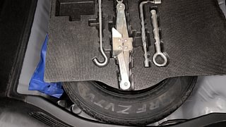 Used 2021 Honda Jazz ZX CVT Petrol Automatic tyres SPARE TYRE VIEW