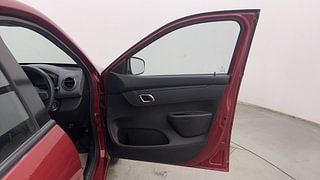 Used 2019 Renault Kwid [2017-2019] RXT 1.0 SCE Special (O) Petrol Manual interior RIGHT FRONT DOOR OPEN VIEW