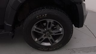 Used 2022 Mahindra Thar LX 4 STR Hard Top Diesel AT 4WD Diesel Automatic tyres RIGHT FRONT TYRE RIM VIEW