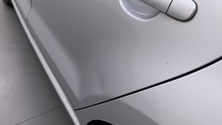 Used 2015 Volkswagen Polo Highline1.2L (P) Petrol Manual dents MINOR SCRATCH