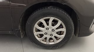 Used 2016 Honda Amaze 1.2 VX i-VTEC Petrol Manual tyres RIGHT FRONT TYRE RIM VIEW