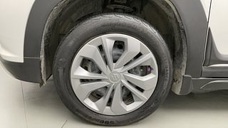 Used 2023 Maruti Suzuki Fronx Delta 1.2L AGS Petrol Automatic tyres LEFT FRONT TYRE RIM VIEW