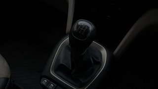 Used 2019 Hyundai New Santro 1.1 Sportz MT Petrol Manual interior GEAR  KNOB VIEW