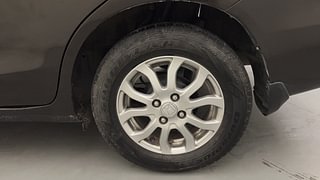 Used 2016 Honda Amaze 1.2 VX i-VTEC Petrol Manual tyres LEFT REAR TYRE RIM VIEW