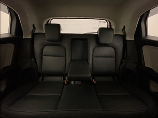 Used 2022 Tata Altroz XZ Plus 1.2 Petrol Manual interior REAR SEAT CONDITION VIEW