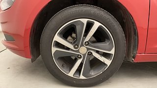 Used 2022 Tata Altroz XZ Plus 1.2 Petrol Manual tyres LEFT FRONT TYRE RIM VIEW