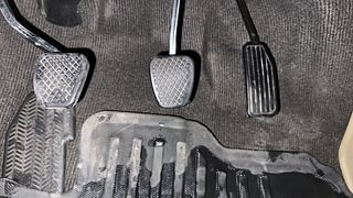 Used 2013 Honda City [2011-2014] 1.5 V MT Petrol Manual interior PEDALS VIEW