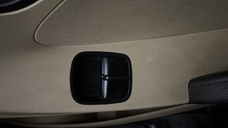 Used 2015 Hyundai Eon Magna + (O) 1.0 Petrol Manual top_features Power windows