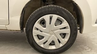 Used 2018 Maruti Suzuki Alto K10 VXi Petrol Manual tyres RIGHT FRONT TYRE RIM VIEW