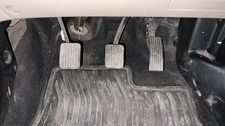 Used 2019 Hyundai New Santro 1.1 Sportz MT Petrol Manual interior PEDALS VIEW