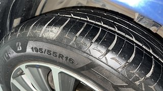 Used 2020 Maruti Suzuki Ciaz Alpha Petrol Petrol Manual tyres LEFT FRONT TYRE TREAD VIEW