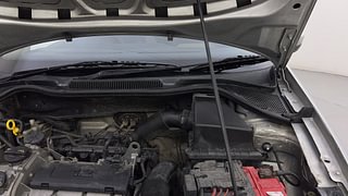 Used 2015 Volkswagen Polo Highline1.2L (P) Petrol Manual engine ENGINE LEFT SIDE HINGE & APRON VIEW