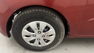 Used 2011 Hyundai i10 Sportz 1.2 Kappa2 Petrol Manual tyres LEFT FRONT TYRE RIM VIEW