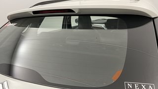 Used 2023 Maruti Suzuki Fronx Delta 1.2L AGS Petrol Automatic top_features Rear defogger