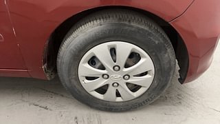 Used 2011 Hyundai i10 Sportz 1.2 Kappa2 Petrol Manual tyres RIGHT FRONT TYRE RIM VIEW
