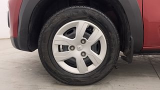 Used 2019 Renault Kwid [2017-2019] RXT 1.0 SCE Special (O) Petrol Manual tyres LEFT FRONT TYRE RIM VIEW