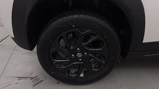 Used 2024 Maruti Suzuki Fronx Delta Plus 1.2L AGS Petrol Automatic tyres RIGHT REAR TYRE RIM VIEW