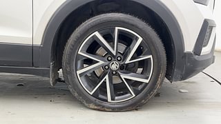 Used 2022 skoda Kushaq Monte Carlo 1.0 TSI MT Petrol Manual tyres RIGHT FRONT TYRE RIM VIEW