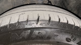 Used 2021 Tata Altroz XZ 1.5 Diesel Manual tyres RIGHT FRONT TYRE TREAD VIEW