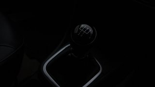 Used 2015 Volkswagen Polo Highline1.2L (P) Petrol Manual interior GEAR  KNOB VIEW