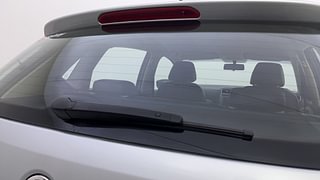 Used 2015 Volkswagen Polo Highline1.2L (P) Petrol Manual top_features Rear wiper