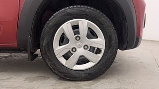 Used 2019 Renault Kwid [2017-2019] RXT 1.0 SCE Special (O) Petrol Manual tyres RIGHT FRONT TYRE RIM VIEW