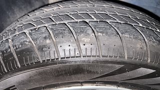Used 2014 Ford Figo Duratec Petrol Titanium 1.2 Petrol Manual tyres RIGHT REAR TYRE TREAD VIEW