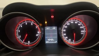 Used 2022 Maruti Suzuki Swift ZXI Petrol Manual interior CLUSTERMETER VIEW