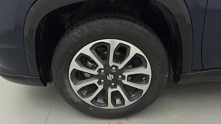 Used 2023 Maruti Suzuki Grand Vitara Alpha Plus Intelligent Hybrid eCVT Hybrid Automatic tyres LEFT FRONT TYRE RIM VIEW