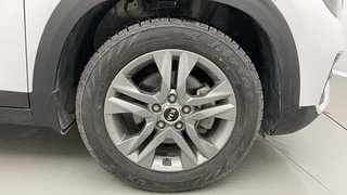 Used 2020 Kia Seltos HTX IVT G Petrol Automatic tyres RIGHT FRONT TYRE RIM VIEW