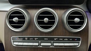 Used 2019 Mercedes-Benz C-Class C 220 CDI Progressive Diesel Automatic top_features Air quality control/filter