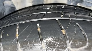Used 2020 Kia Seltos HTX IVT G Petrol Automatic tyres LEFT FRONT TYRE TREAD VIEW