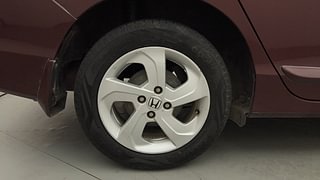 Used 2015 Honda City VX Petrol Manual tyres RIGHT REAR TYRE RIM VIEW