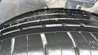 Used 2020 Kia Seltos HTX IVT G Petrol Automatic tyres RIGHT FRONT TYRE TREAD VIEW