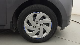 Used 2019 Hyundai New Santro 1.1 Sportz CNG Petrol+cng Manual tyres RIGHT FRONT TYRE RIM VIEW